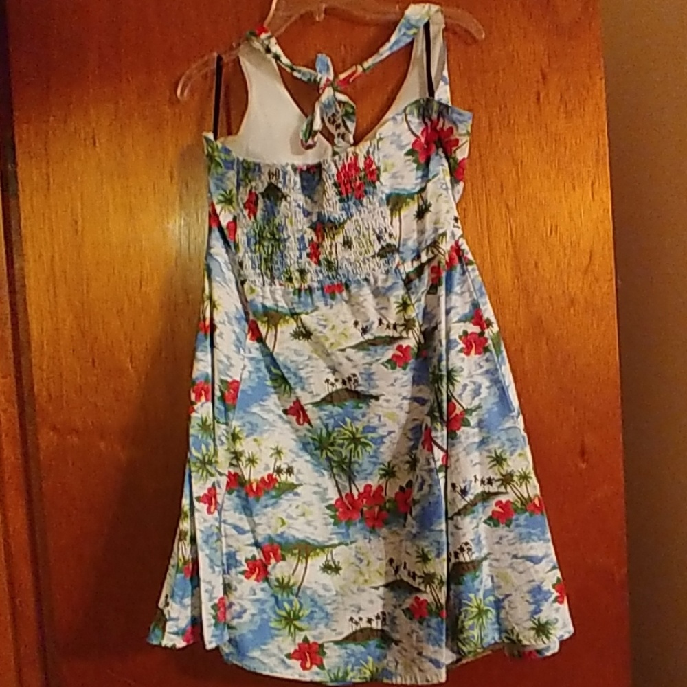 Sourpuss halter mini dress - Picture 3 of 12